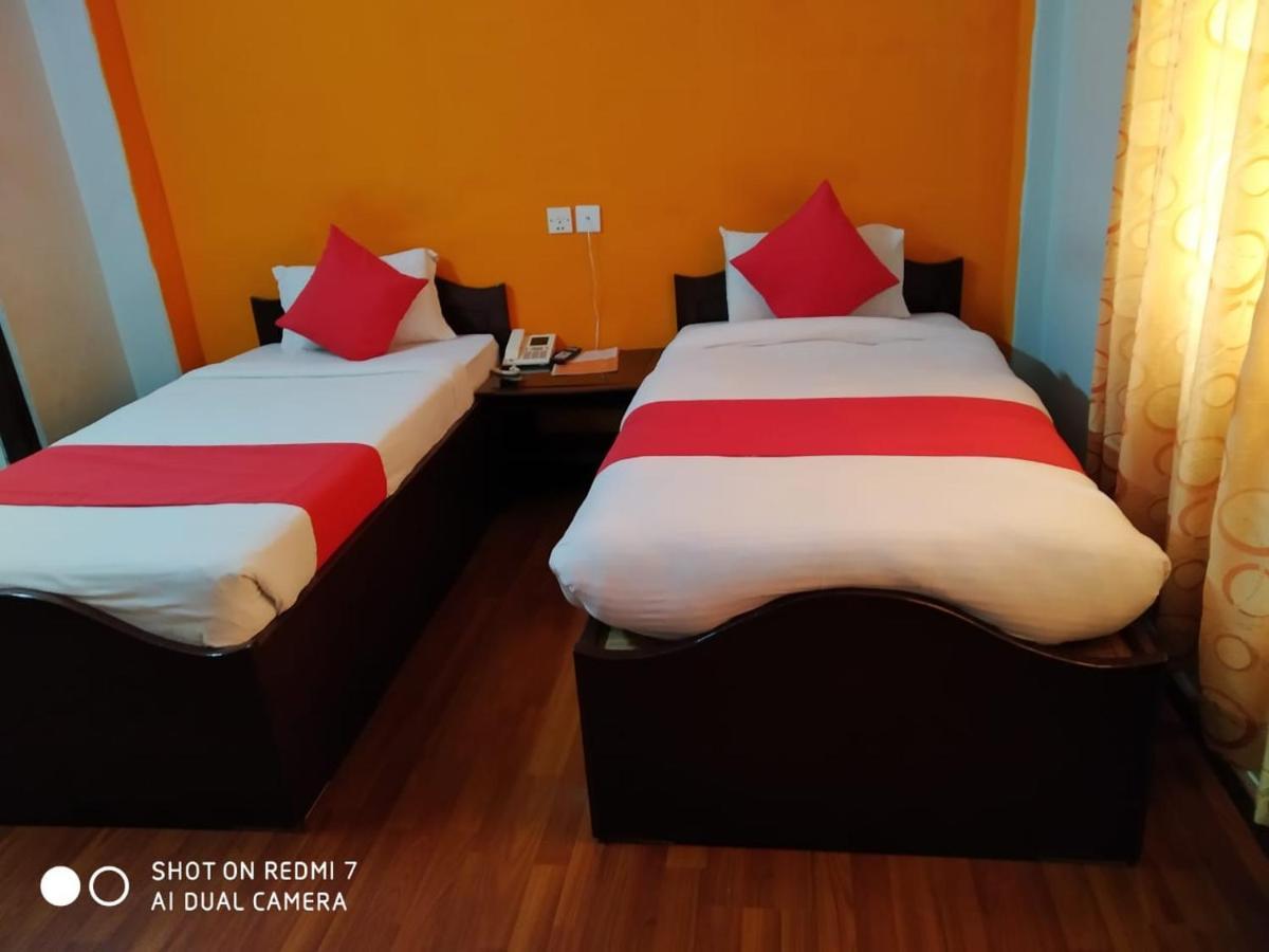 Dream Inn Pokhara Bagian luar foto